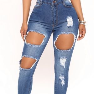 Catty distress skinny jeans medium wash